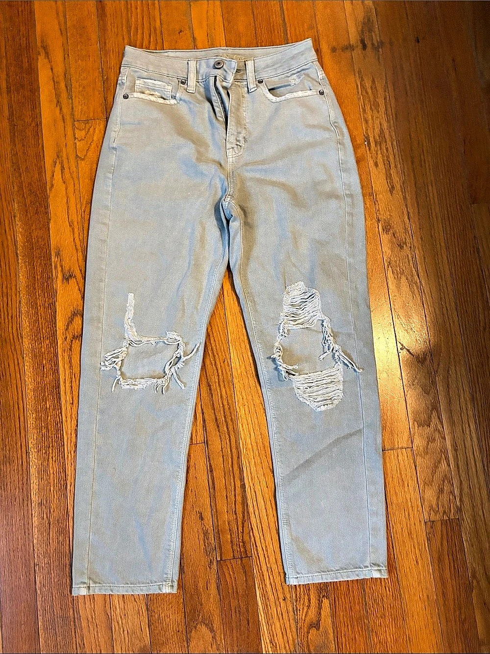 American Eagle Distressed Straight Leg Jeans in Blue high Waist 2